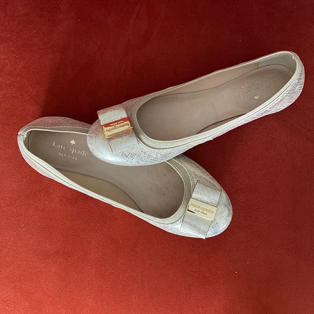KATE SPADE Gold Flats with Bow